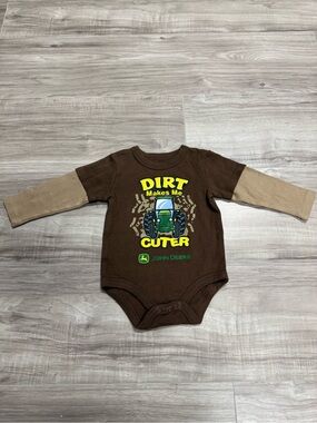 John Deere Infant Tractor Bodysuit Baby Size 6/9 Months Dirt makes me cuter